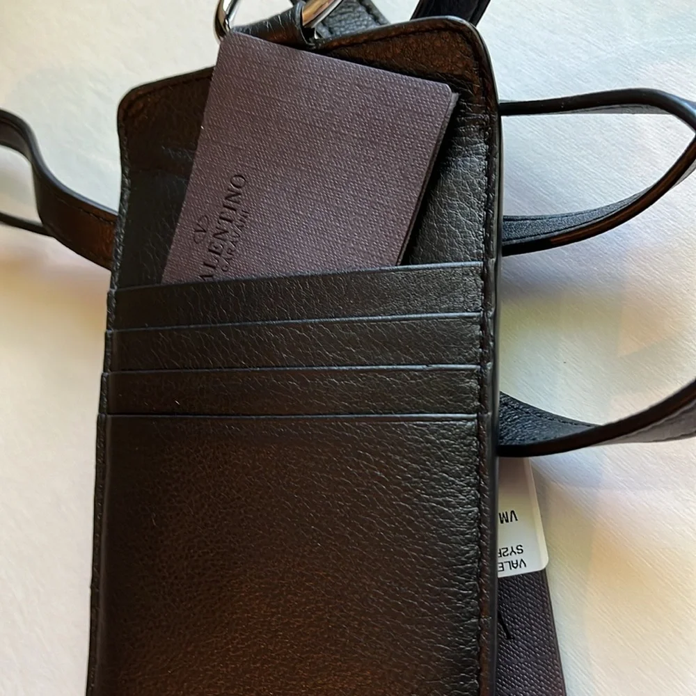 VALENTINO LEATHER NECK PHONE HOLDER